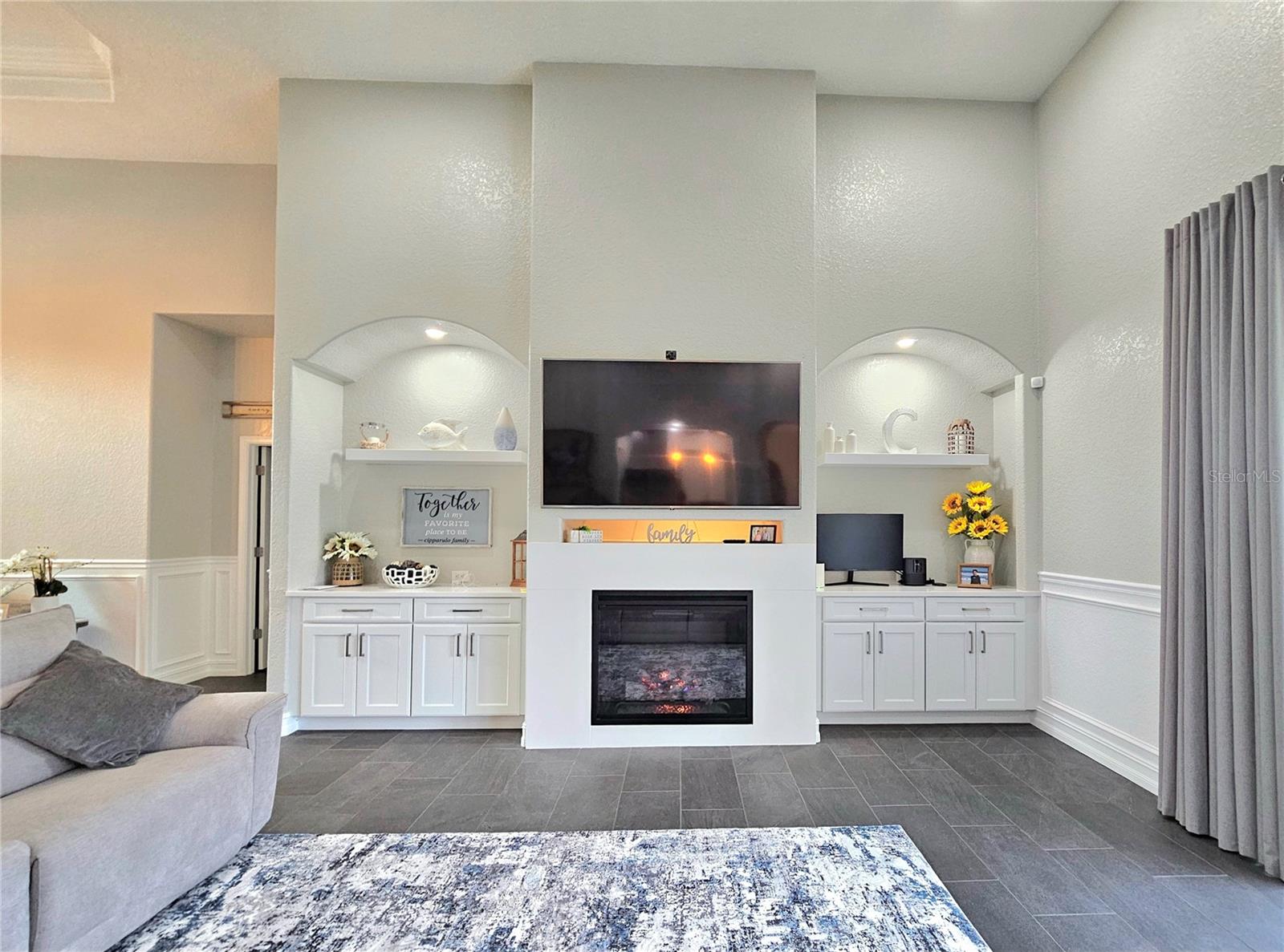 11199 WARM WIND WAY, WEEKI WACHEE, FL, 34613