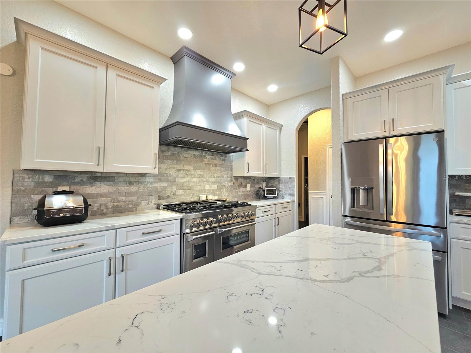 11199 WARM WIND WAY, WEEKI WACHEE, FL, 34613