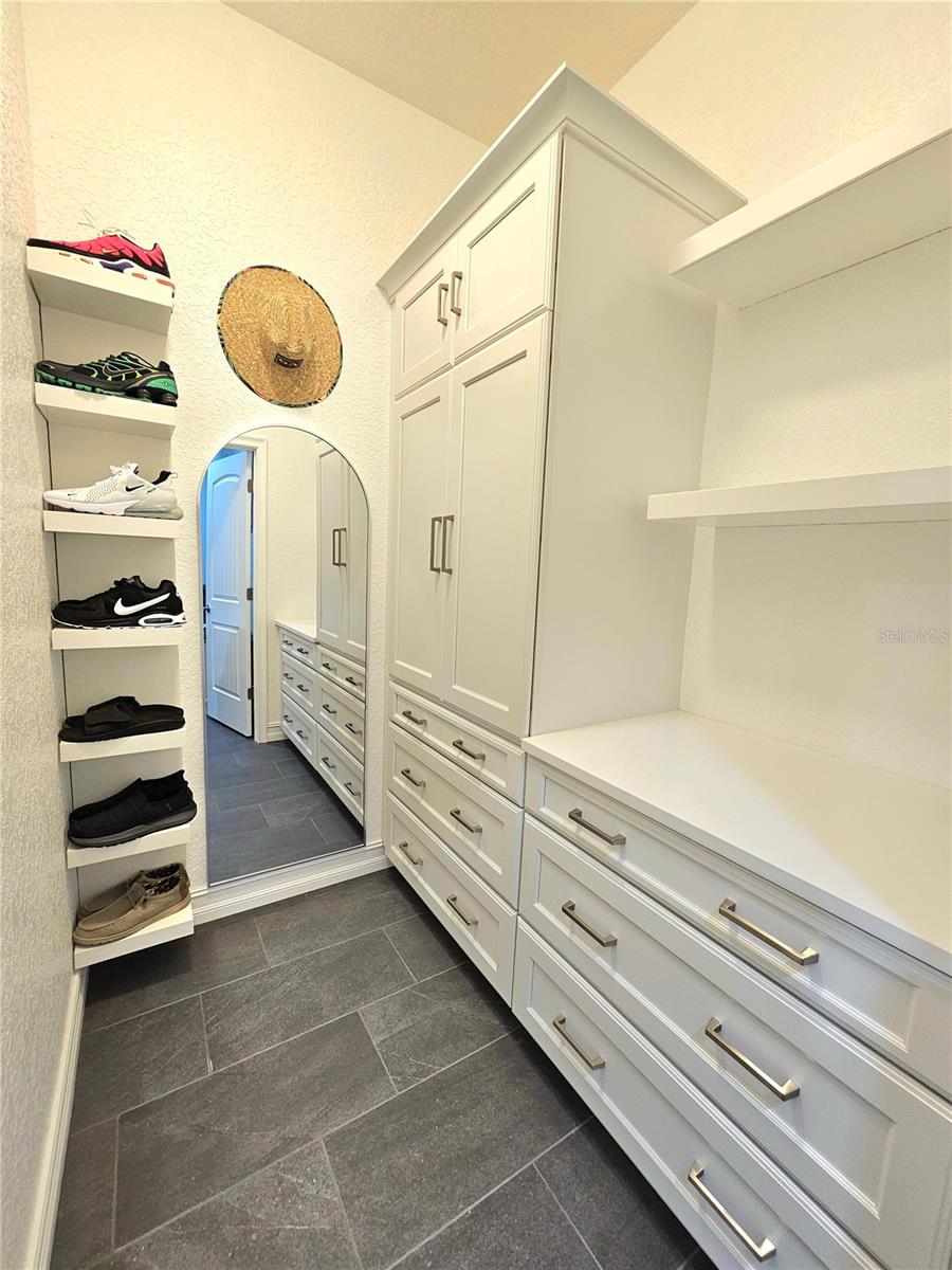 11199 WARM WIND WAY, WEEKI WACHEE, FL, 34613