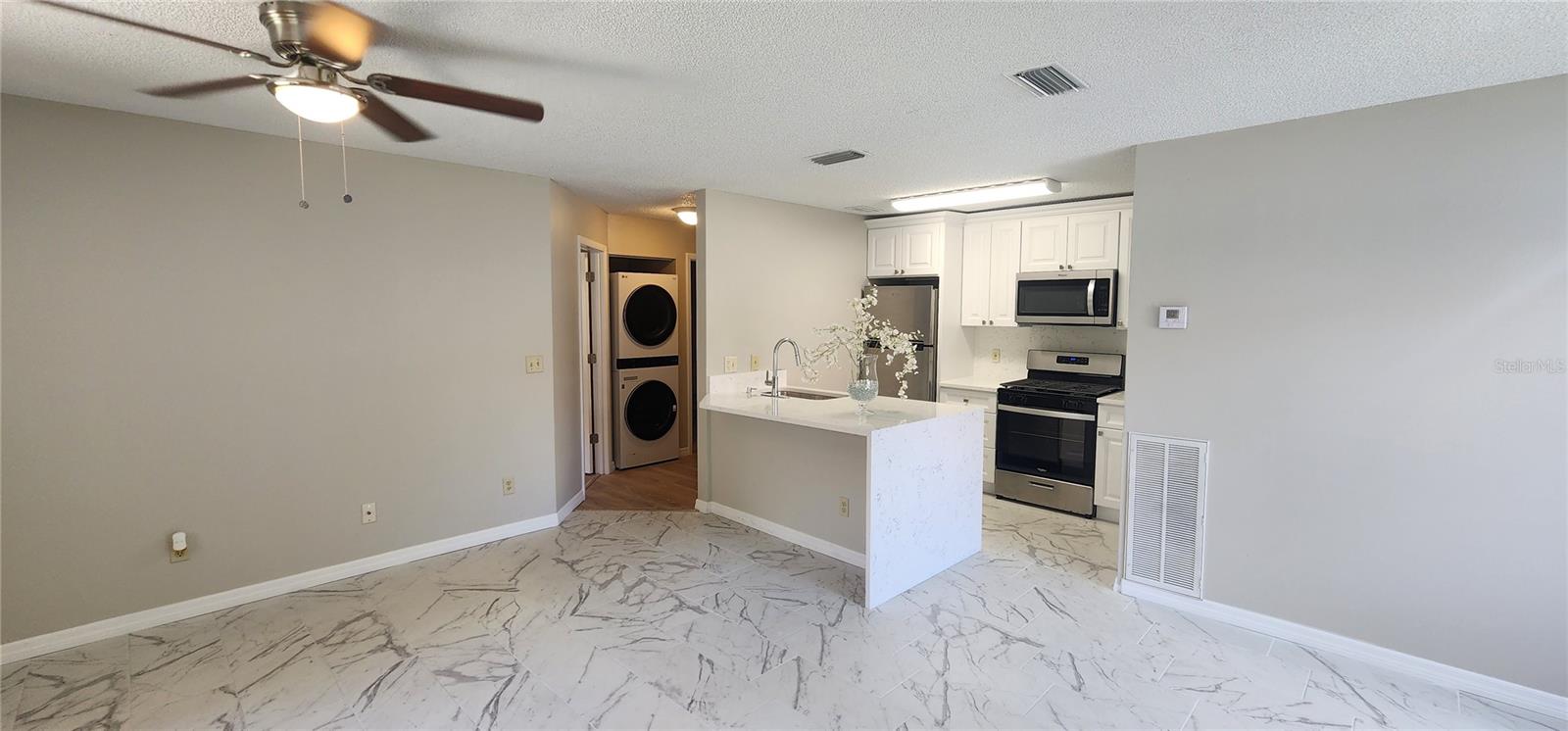 8401 WATERVIEW WAY, WINTER HAVEN, FL, 33884