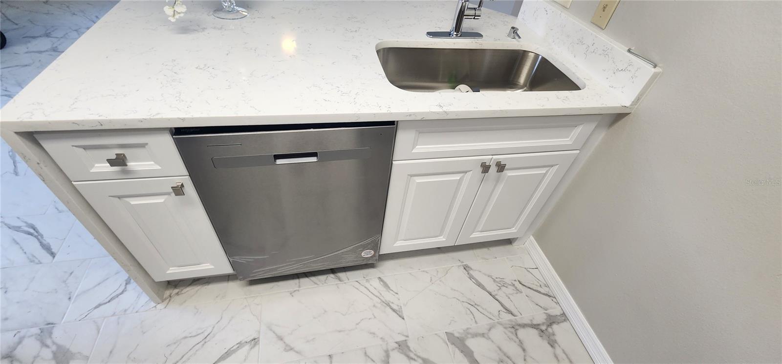 8401 WATERVIEW WAY, WINTER HAVEN, FL, 33884