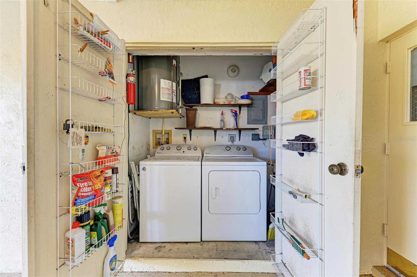 390 301 BLVD W #11D, BRADENTON, FL, 34205