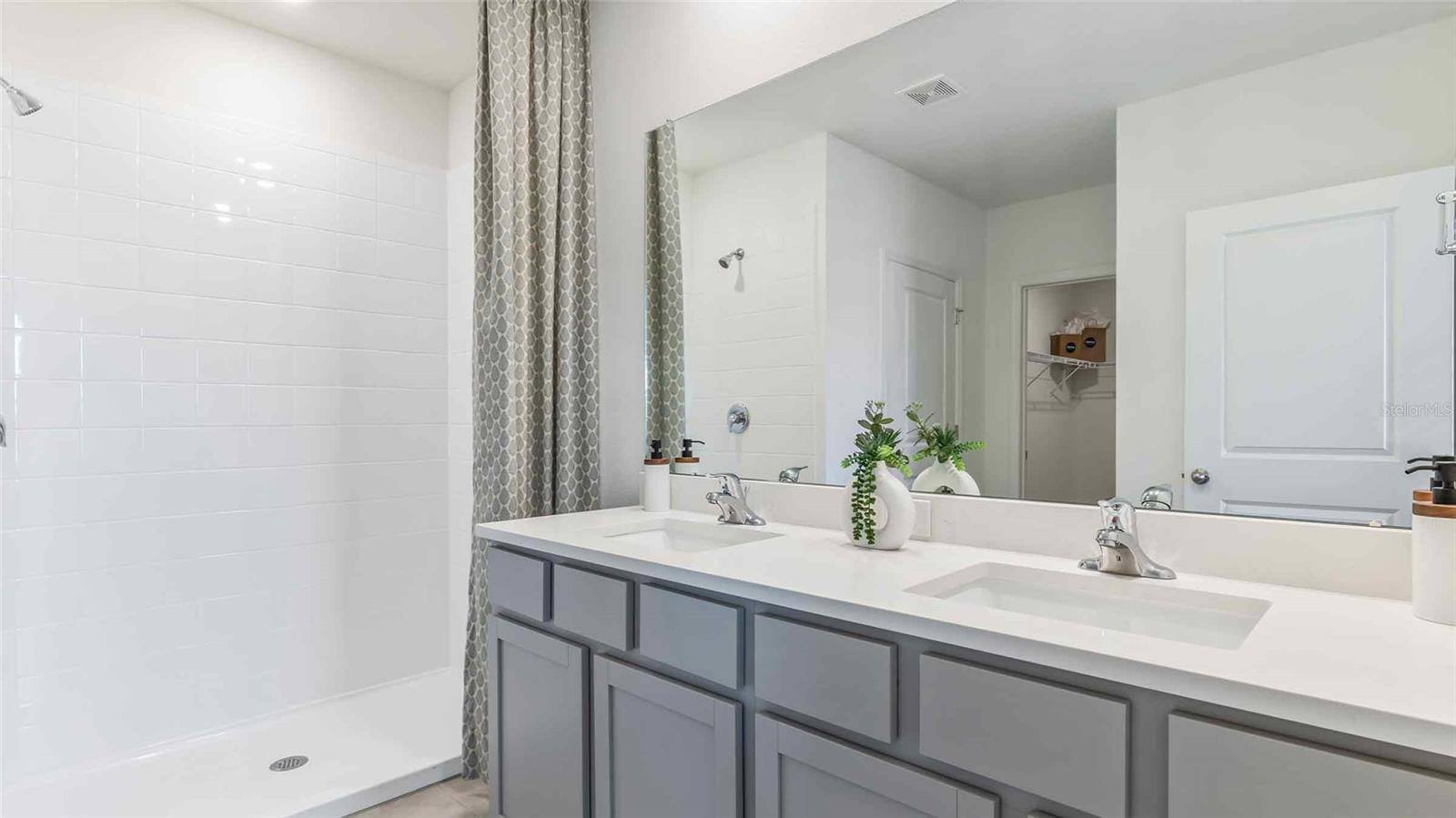 10574 FARM HILL AVE, LAND O LAKES, FL, 34638