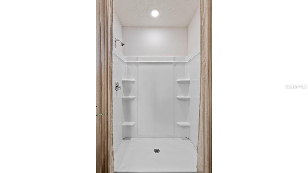 2215 TONGASS BND, DAVENPORT, FL, 33896