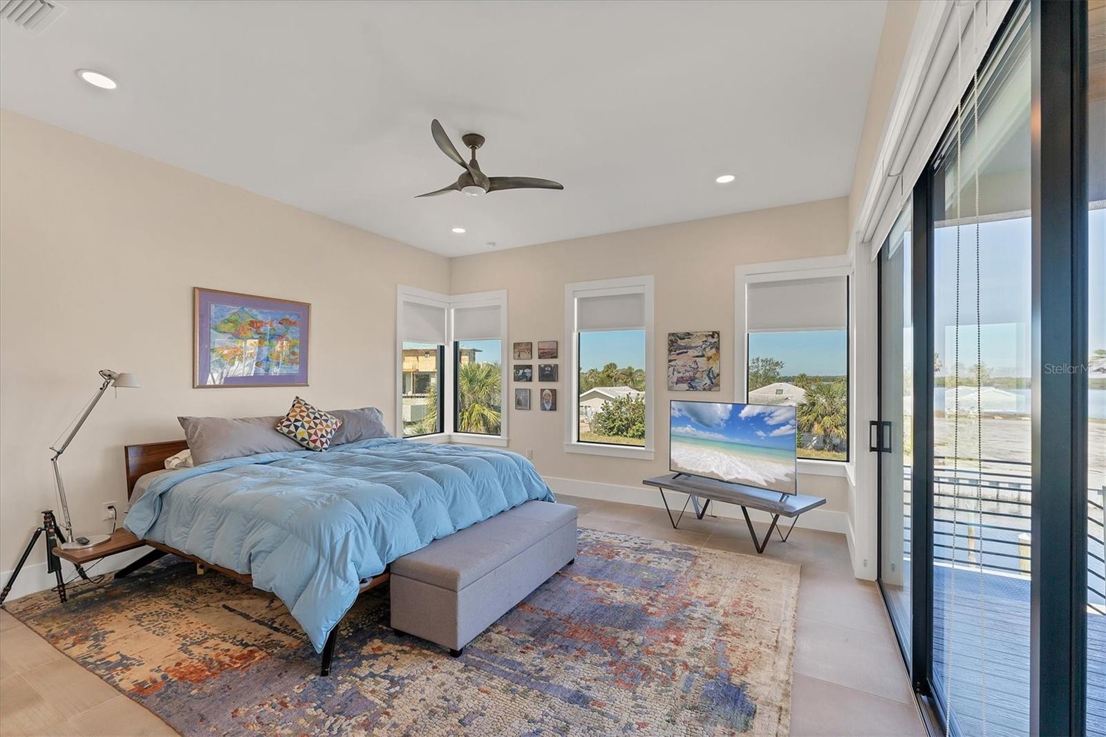 569 ROUNTREE DR, LONGBOAT KEY, FL, 34228