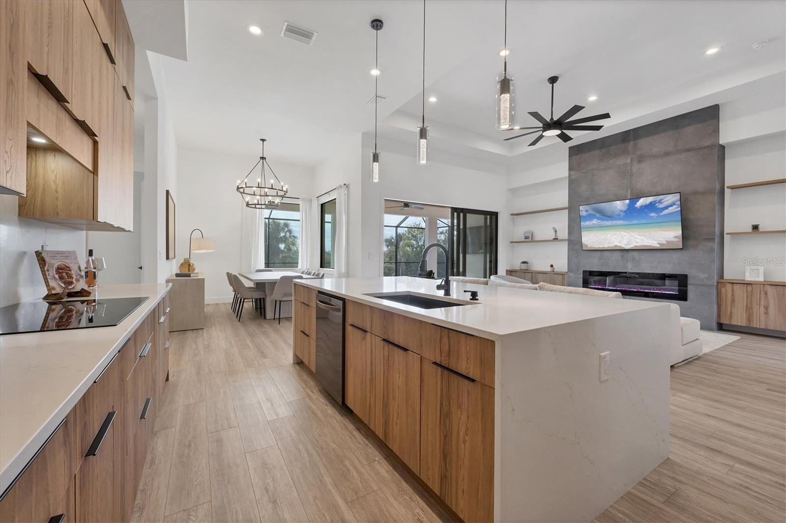 1169 BOUNDARY BLVD, ROTONDA WEST, FL, 33947