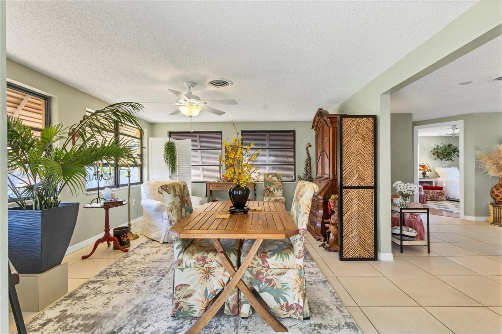 351 GARDEN RD, VENICE, FL, 34293