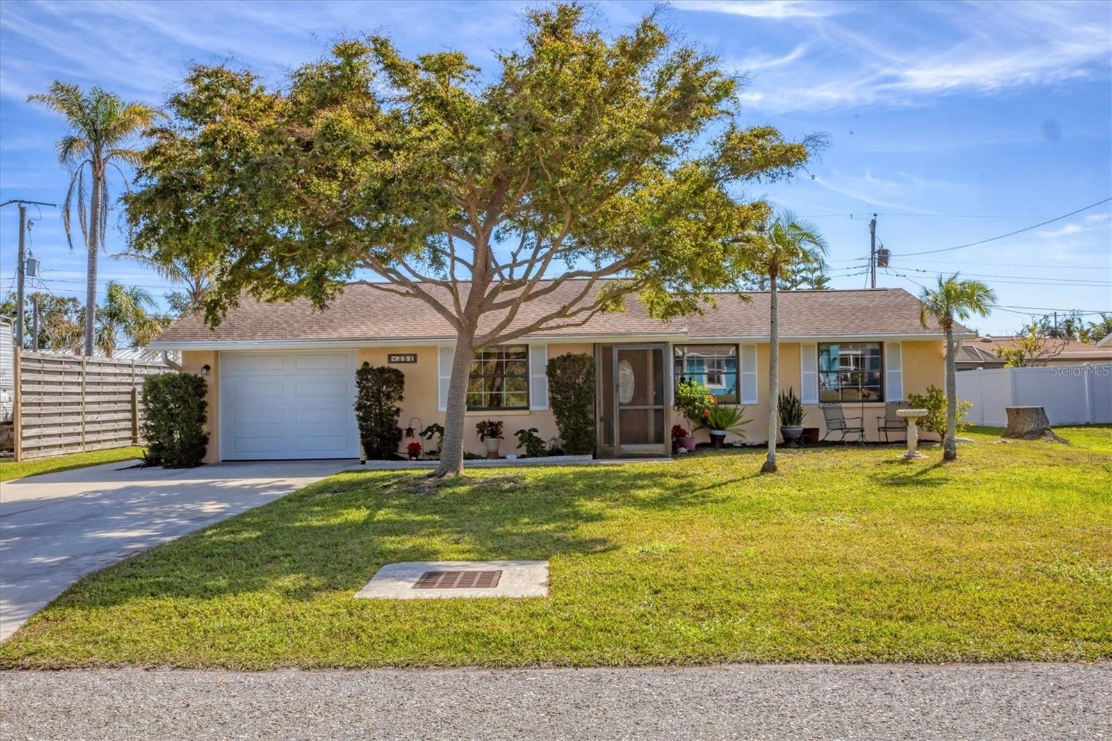 351 GARDEN RD, VENICE, FL, 34293