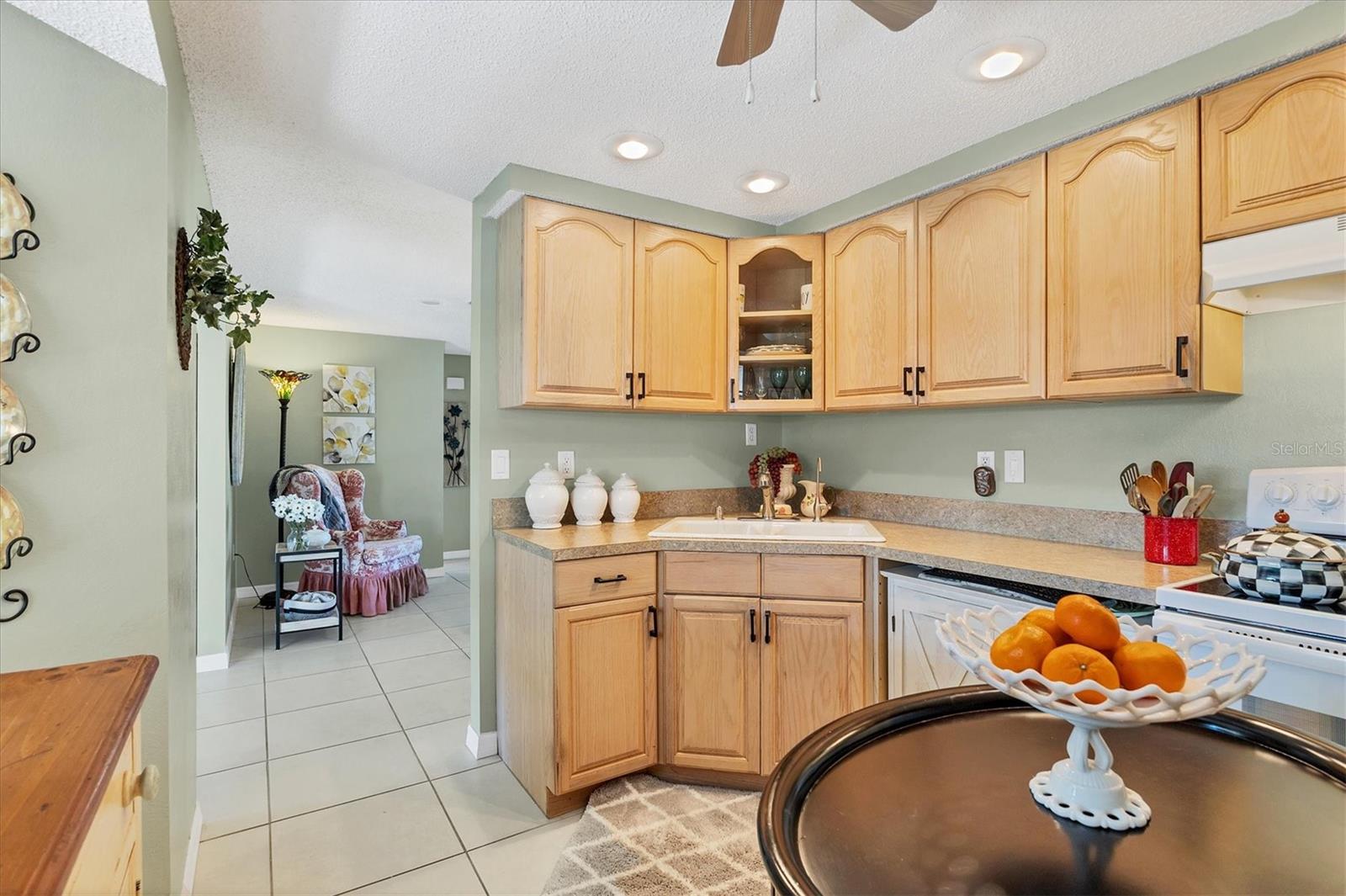 351 GARDEN RD, VENICE, FL, 34293