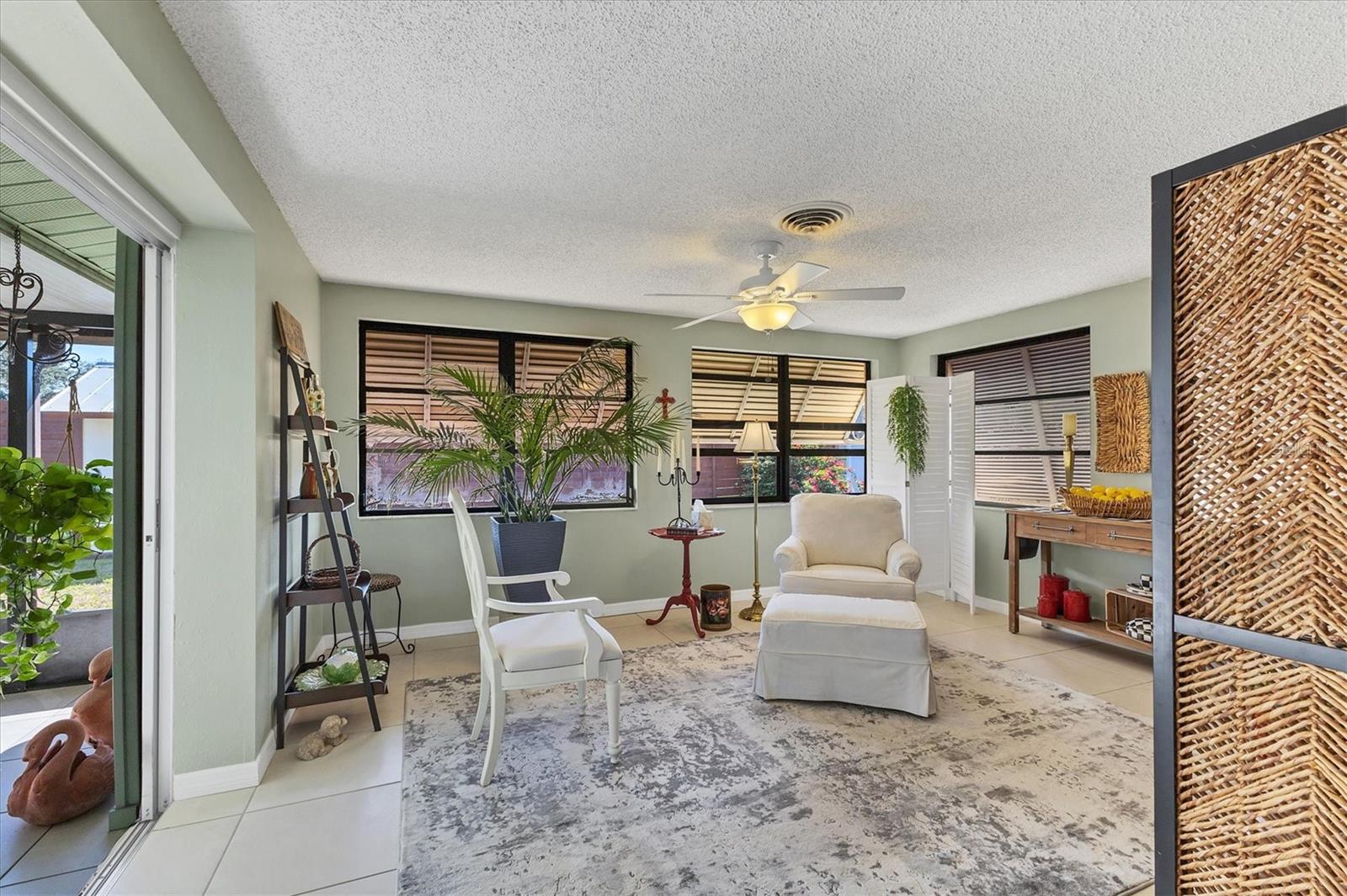 351 GARDEN RD, VENICE, FL, 34293