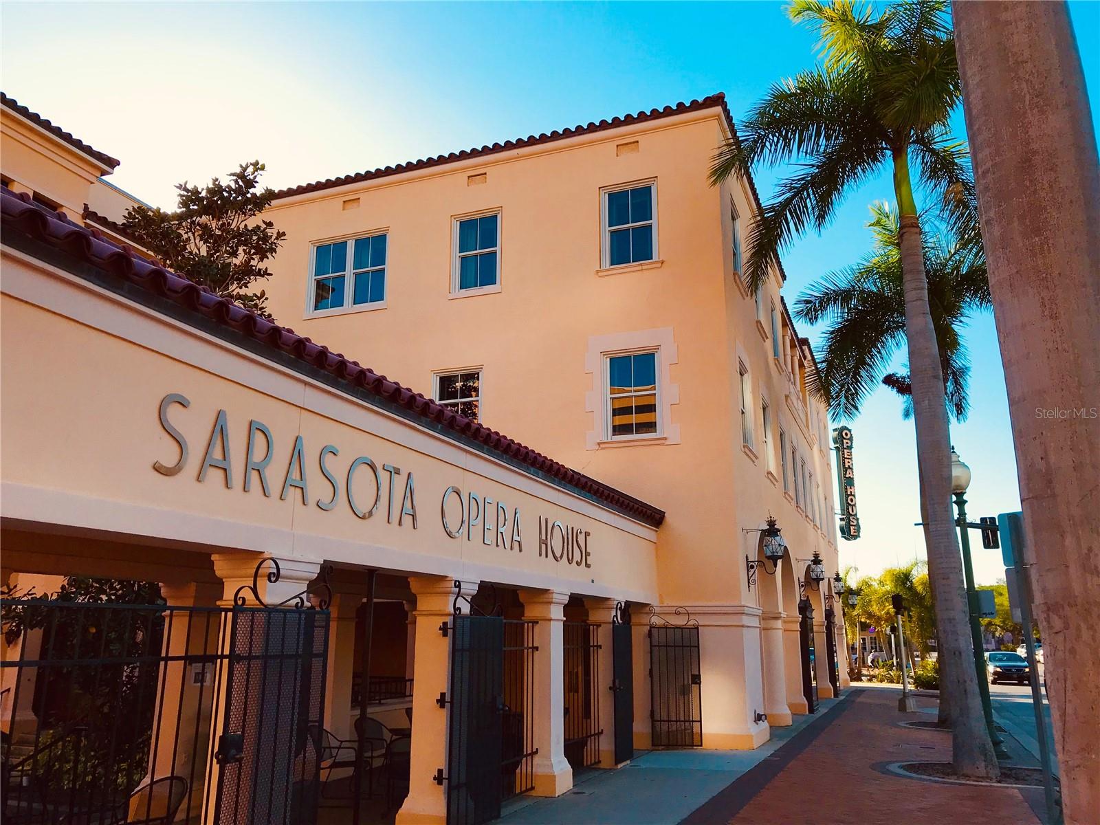 5432 HAMPSTEAD HEATH #26, SARASOTA, FL, 34235