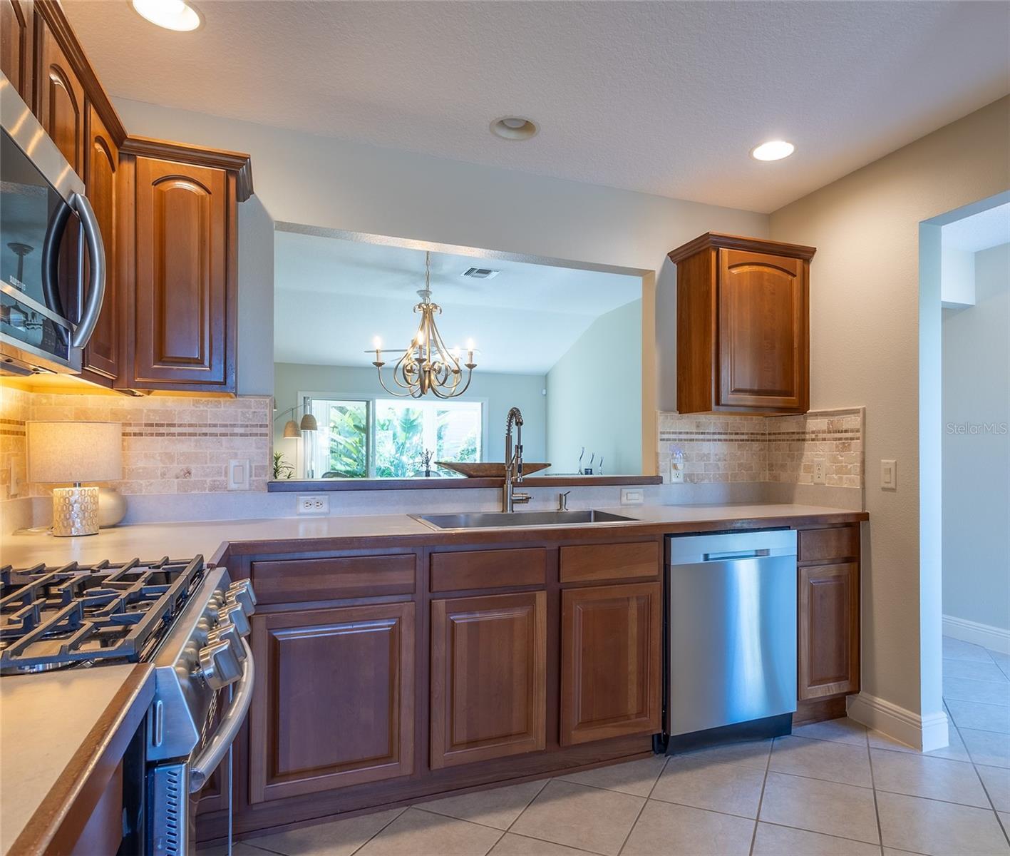 670 MURPHYS ESTATE DR, THE VILLAGES, FL, 32162