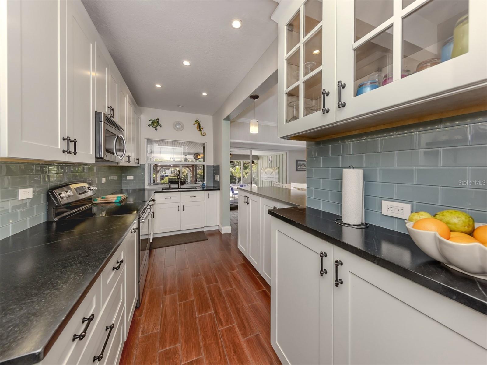 4819 GREENLEAF RD, SARASOTA, FL, 34233