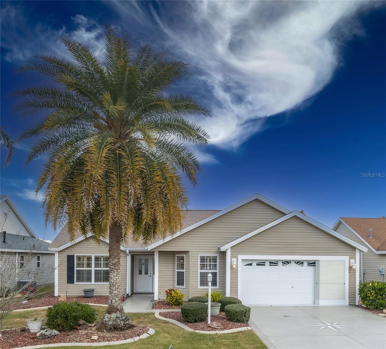 2219 WELCOME WAY, THE VILLAGES, FL, 32162