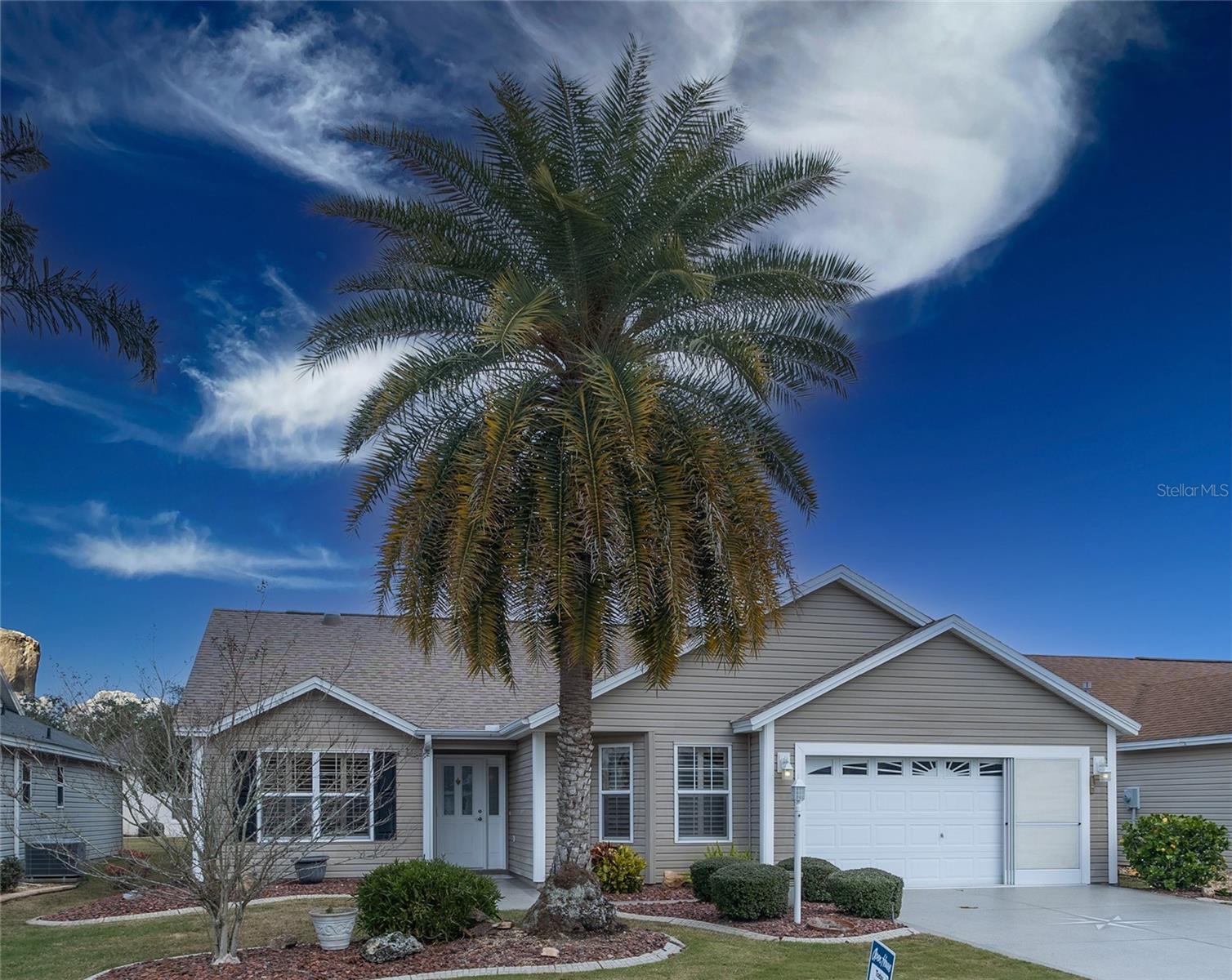 2219 WELCOME WAY, THE VILLAGES, FL, 32162