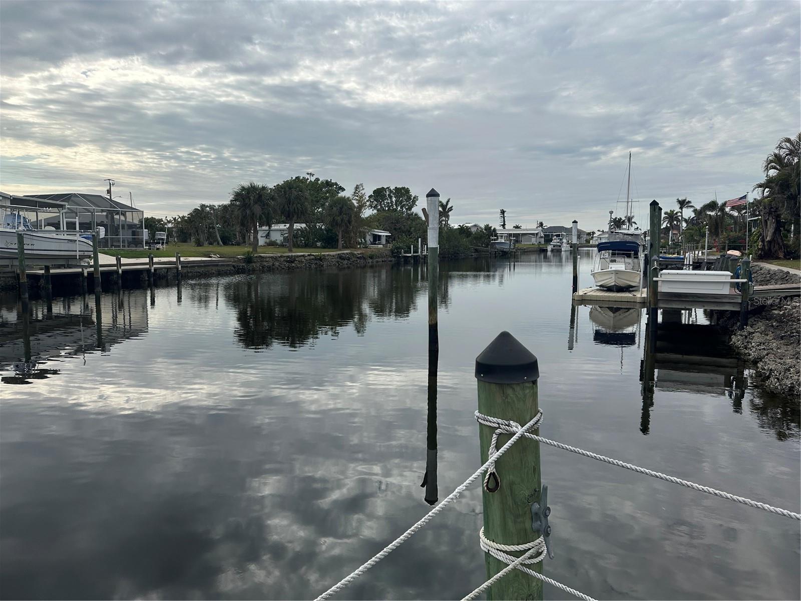 701 HOLLYHILL CT, PUNTA GORDA, FL, 33950