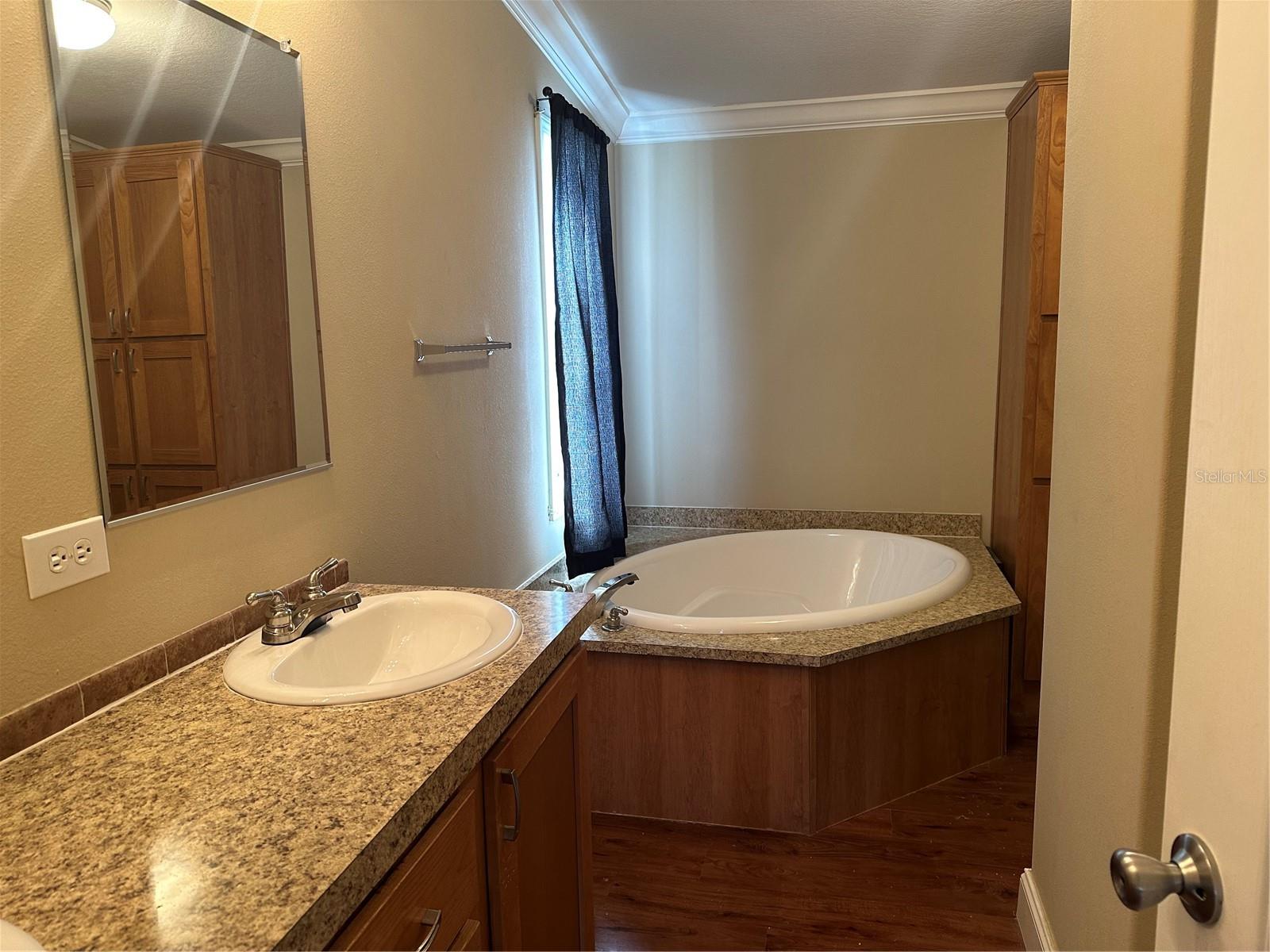701 HOLLYHILL CT, PUNTA GORDA, FL, 33950