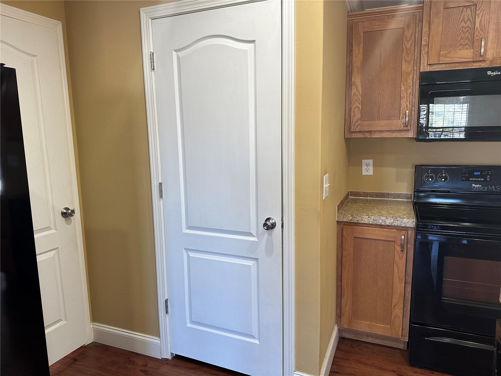 701 HOLLYHILL CT, PUNTA GORDA, FL, 33950