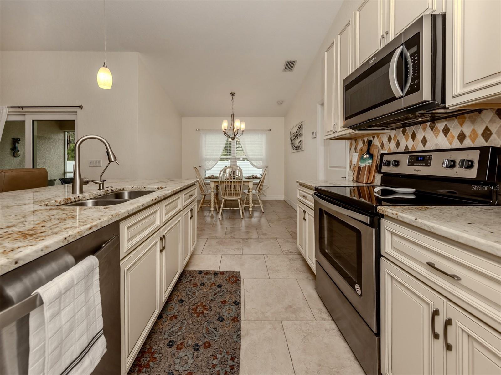 4352 ADELAIDE AVE, NORTH PORT, FL, 34288
