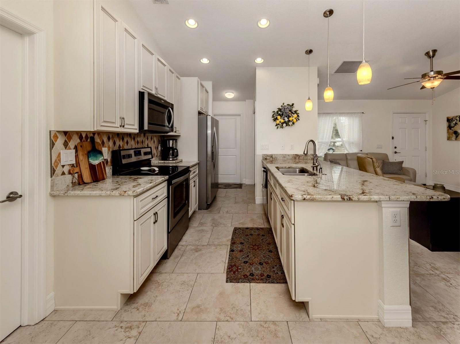 4352 ADELAIDE AVE, NORTH PORT, FL, 34288