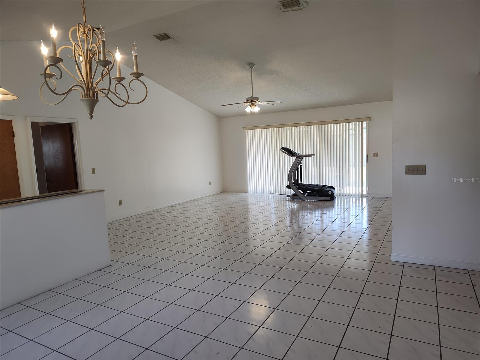 23 FOREST HILL DR, PALM COAST, FL, 32137