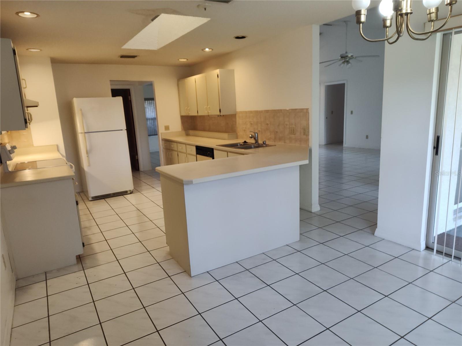 23 FOREST HILL DR, PALM COAST, FL, 32137