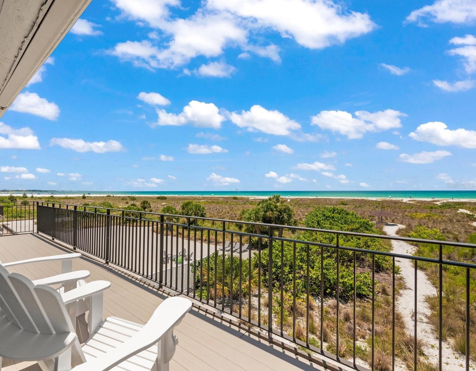 600/602 BEACH RD #1 & 2, SARASOTA, FL, 34242