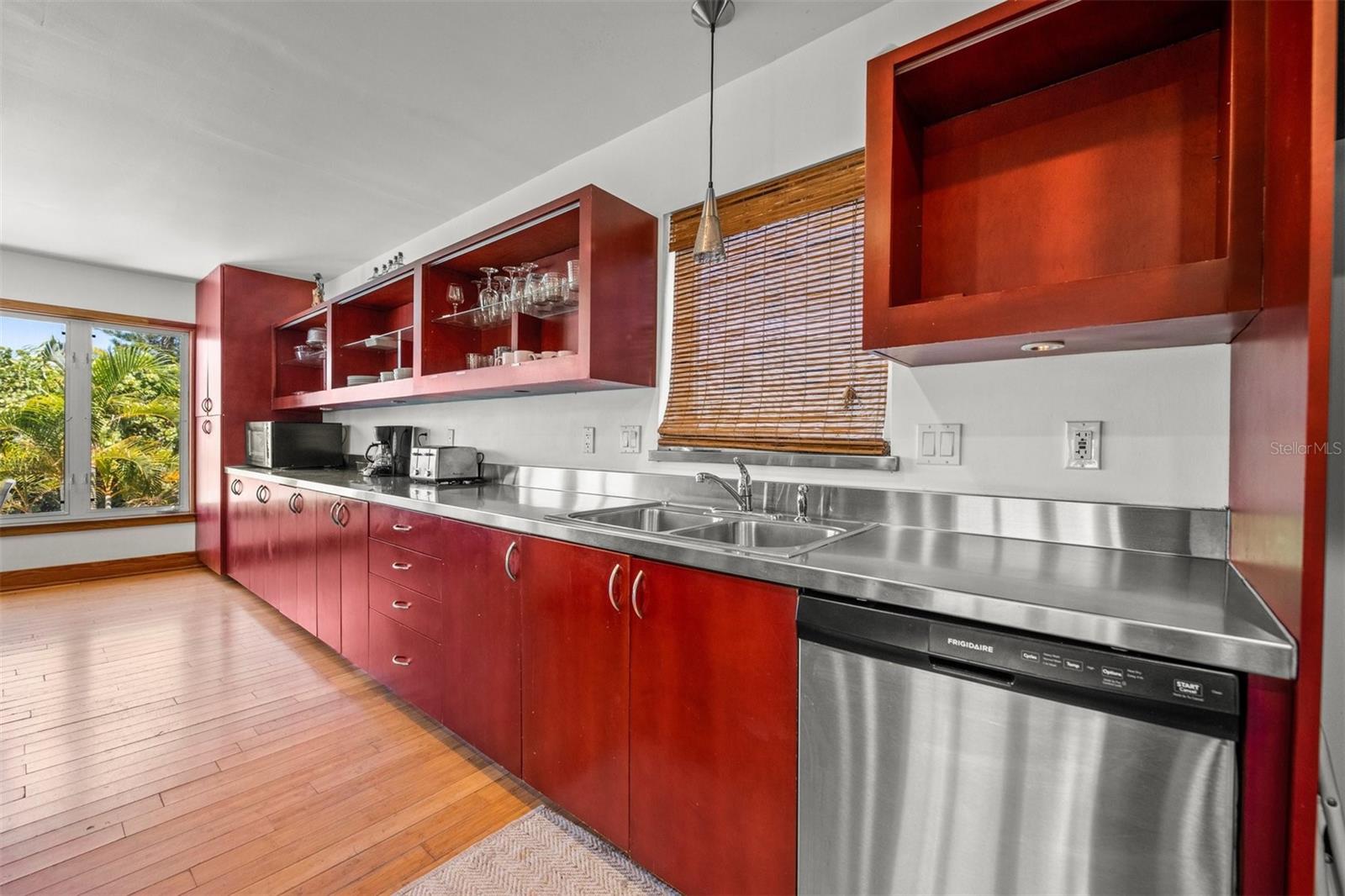 600/602 BEACH RD #1 & 2, SARASOTA, FL, 34242