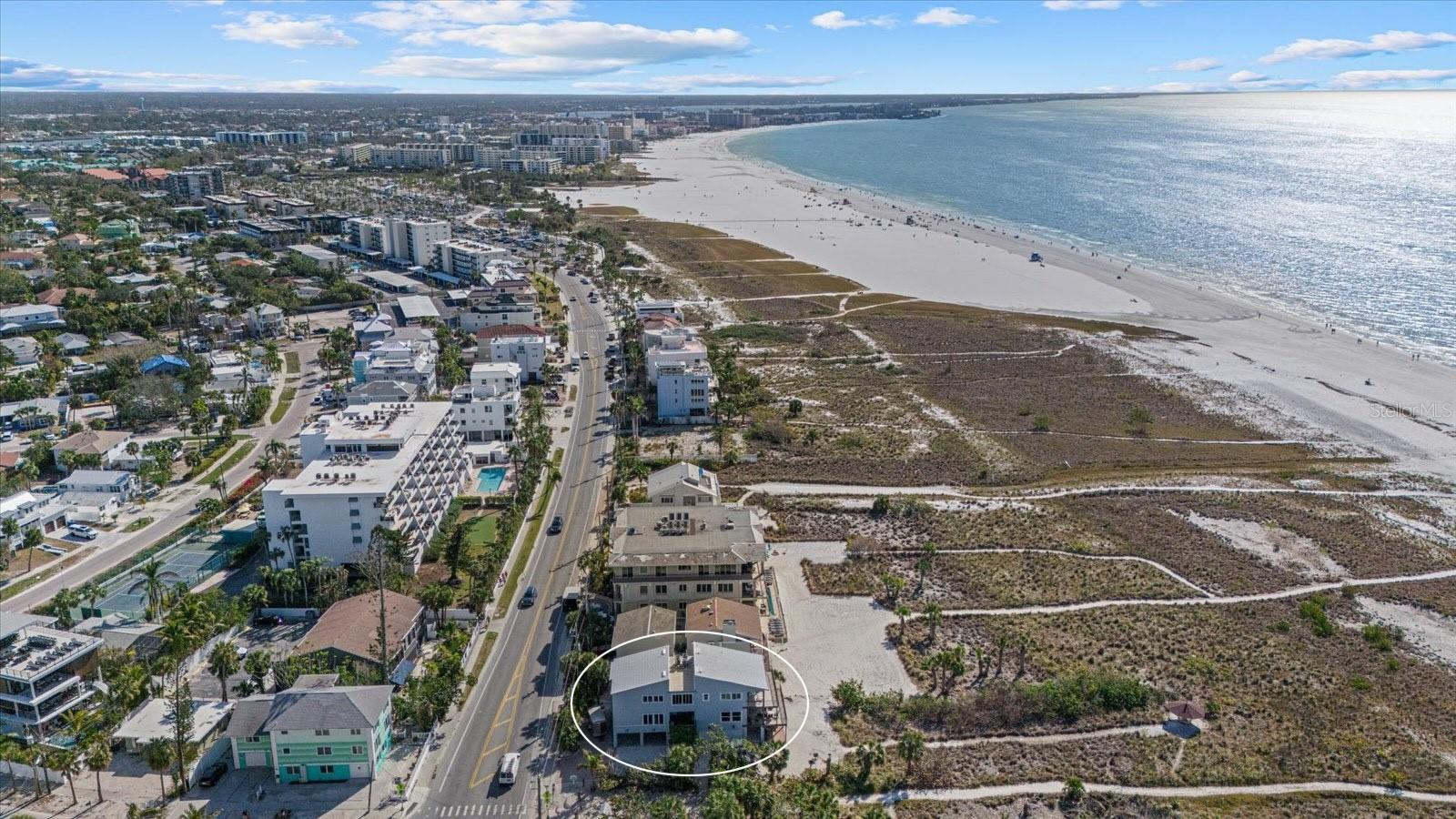 600/602 BEACH RD #1 & 2, SARASOTA, FL, 34242