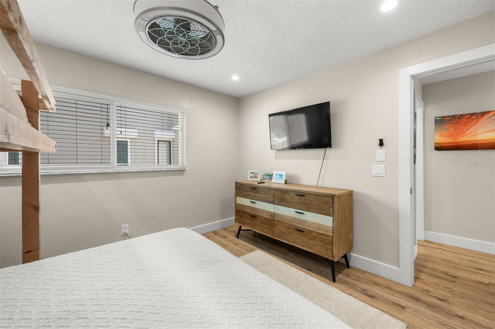 600/602 BEACH RD #1 & 2, SARASOTA, FL, 34242