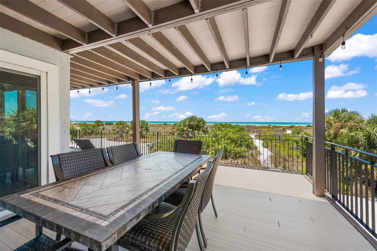 600/602 BEACH RD #1 & 2, SARASOTA, FL, 34242