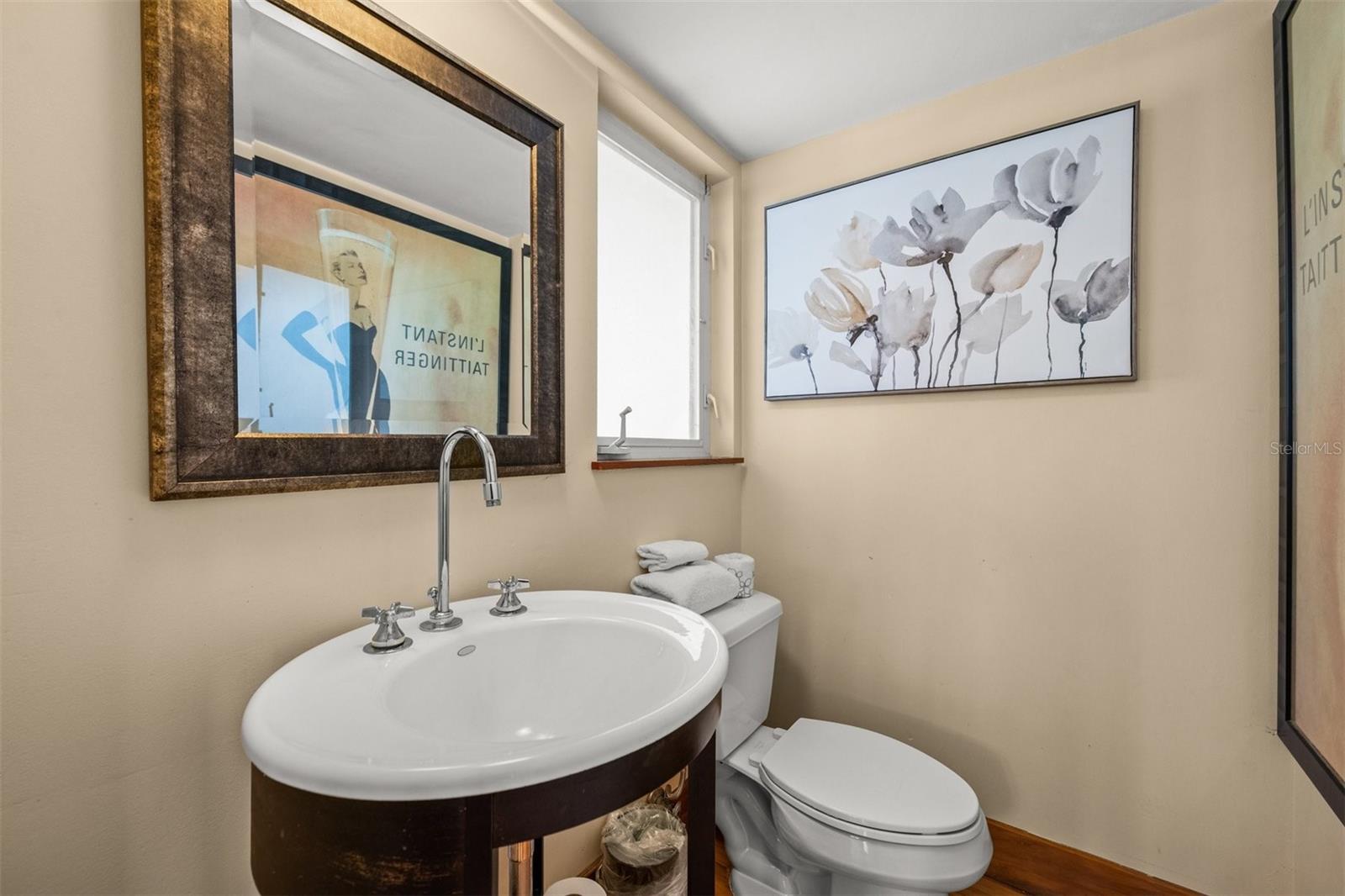 600/602 BEACH RD #1 & 2, SARASOTA, FL, 34242