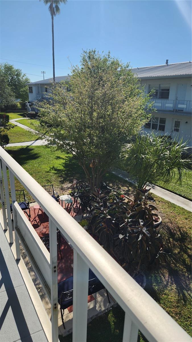 TB8337497 Property Photo