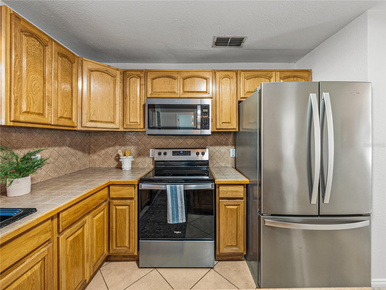 325 HONEY BEE LN, POLK CITY, FL, 33868