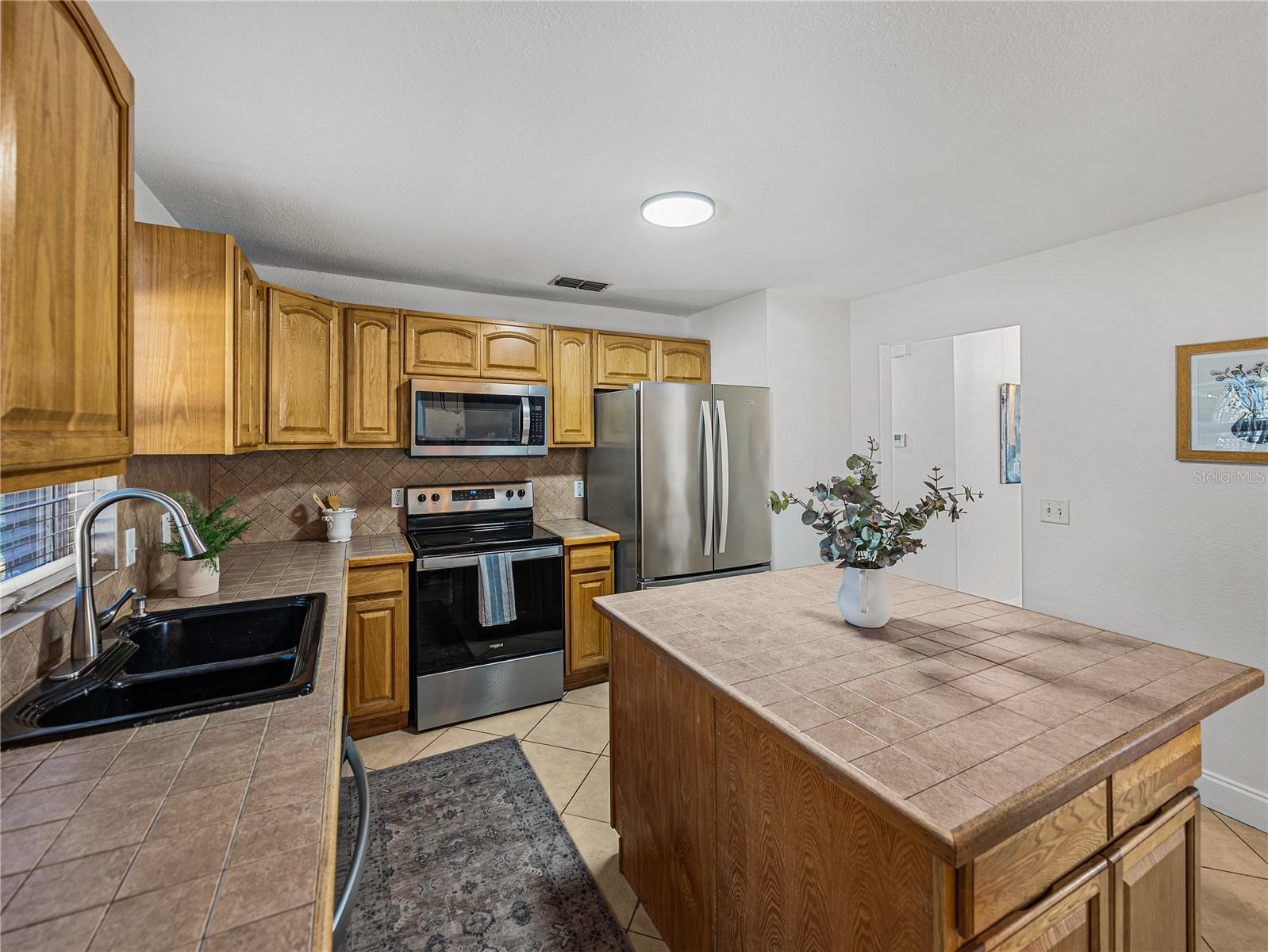 325 HONEY BEE LN, POLK CITY, FL, 33868