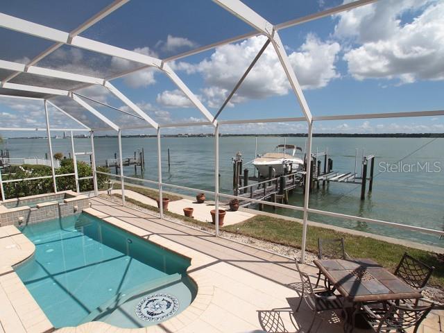 202 SAND KEY ESTATES DR, CLEARWATER BEACH, FL, 33767