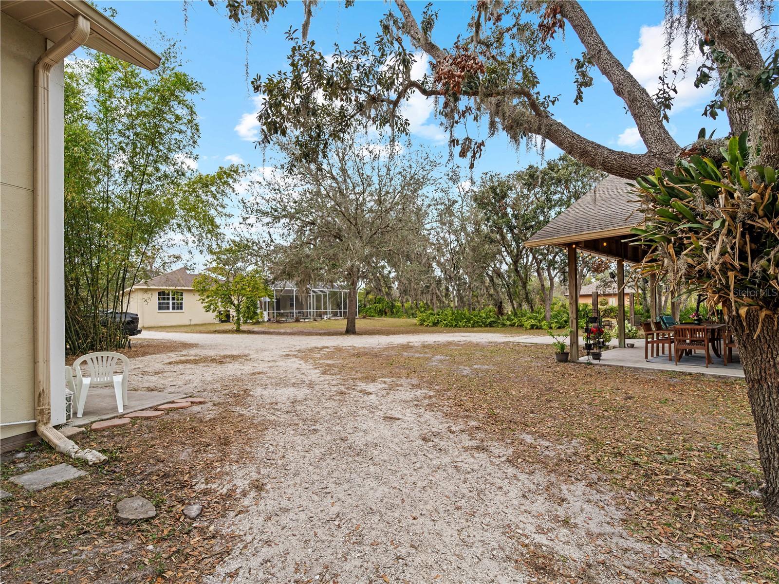 8107 HIGH OAKS TRL, MYAKKA CITY, FL, 34251