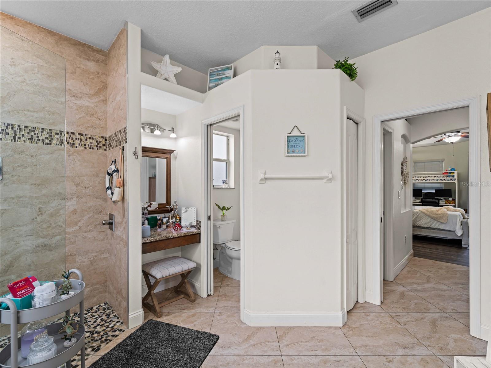 8107 HIGH OAKS TRL, MYAKKA CITY, FL, 34251