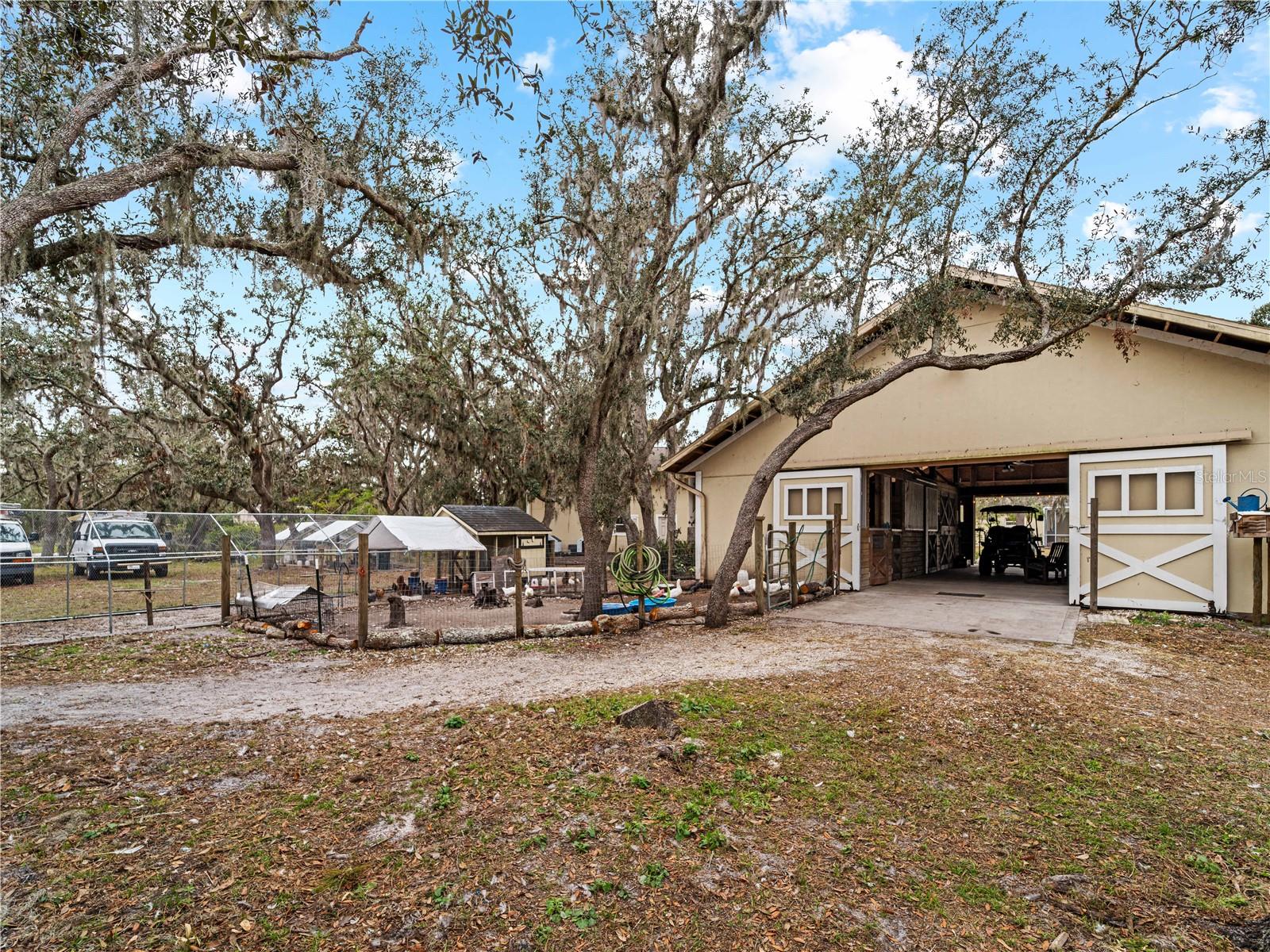 8107 HIGH OAKS TRL, MYAKKA CITY, FL, 34251