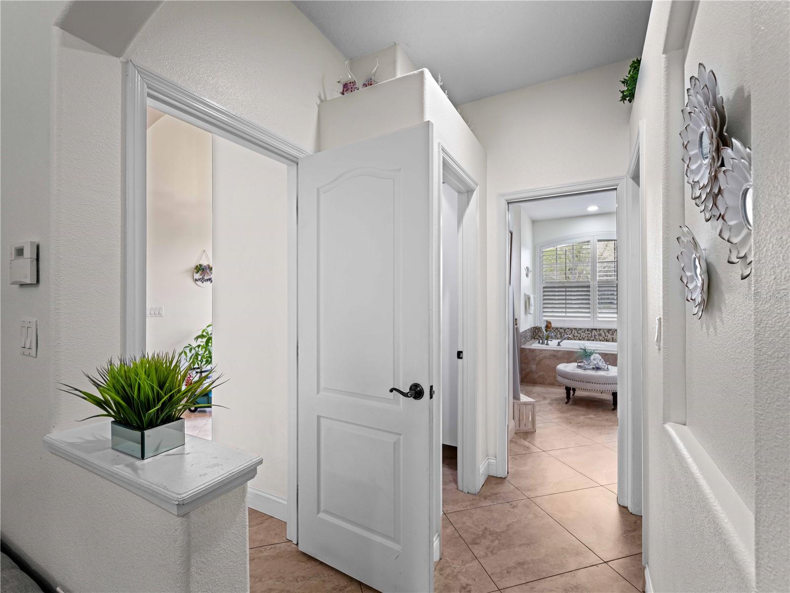8107 HIGH OAKS TRL, MYAKKA CITY, FL, 34251