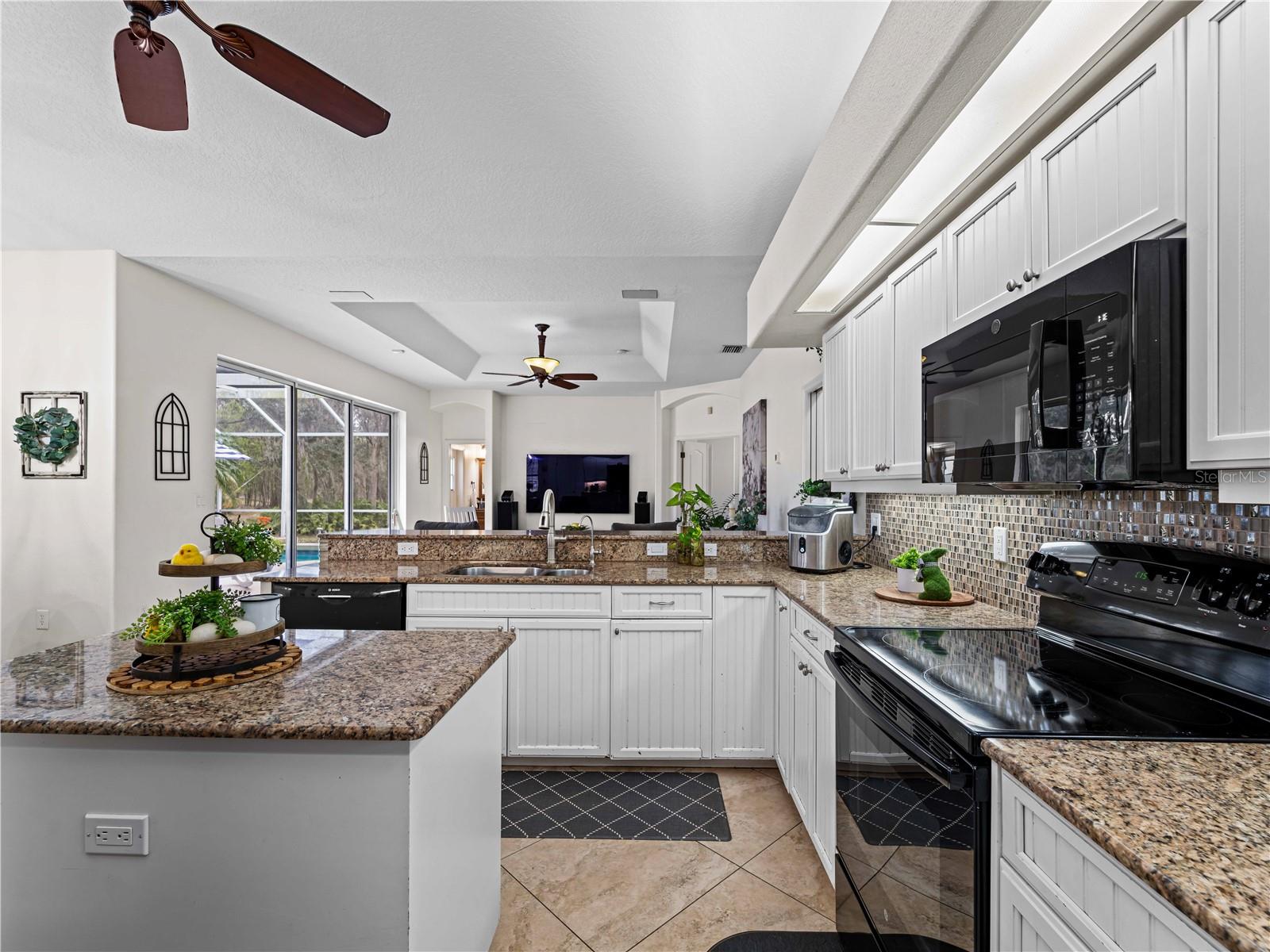 8107 HIGH OAKS TRL, MYAKKA CITY, FL, 34251