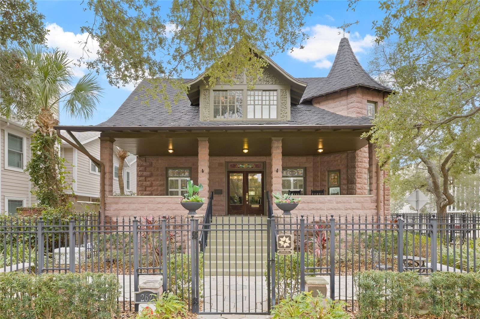 262 4TH AVE N, ST PETERSBURG, FL, 33701