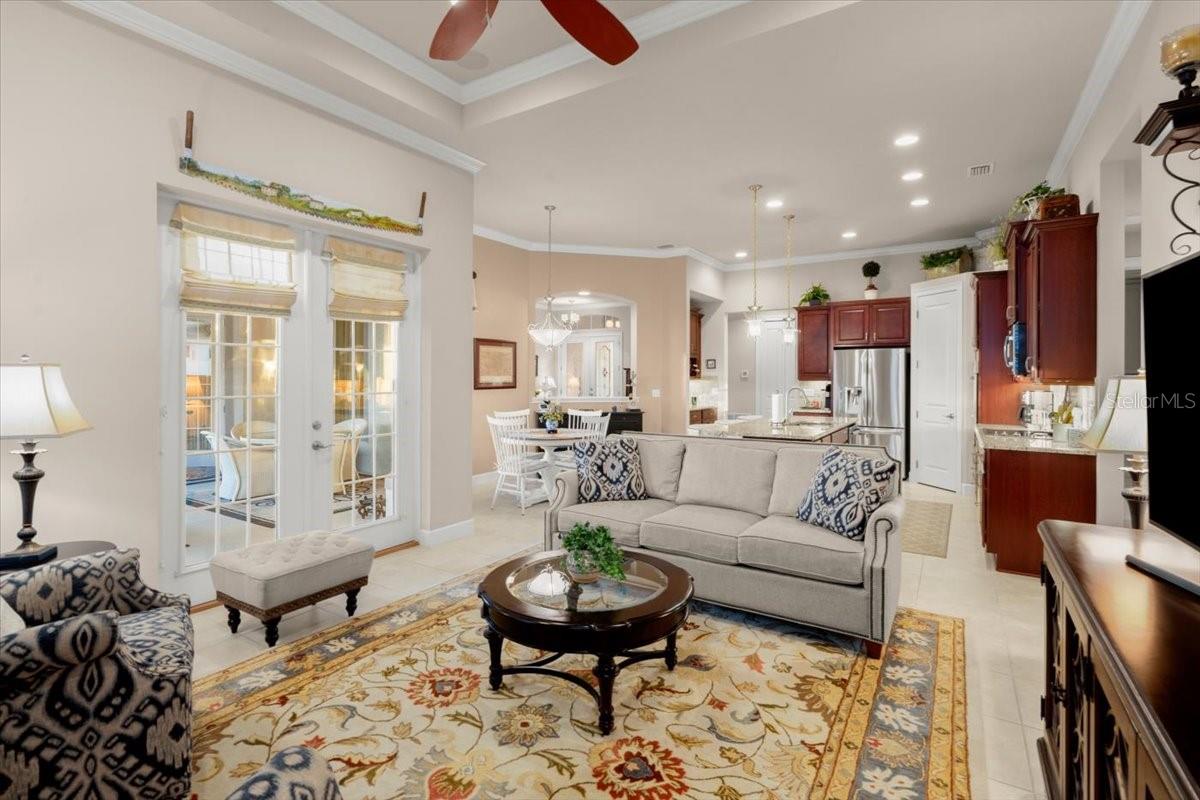 702 WOODBRIDGE CT, ORMOND BEACH, FL, 32174