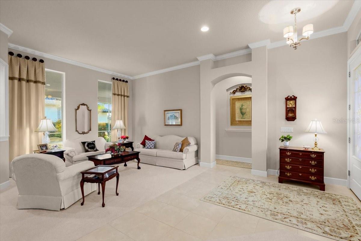 702 WOODBRIDGE CT, ORMOND BEACH, FL, 32174