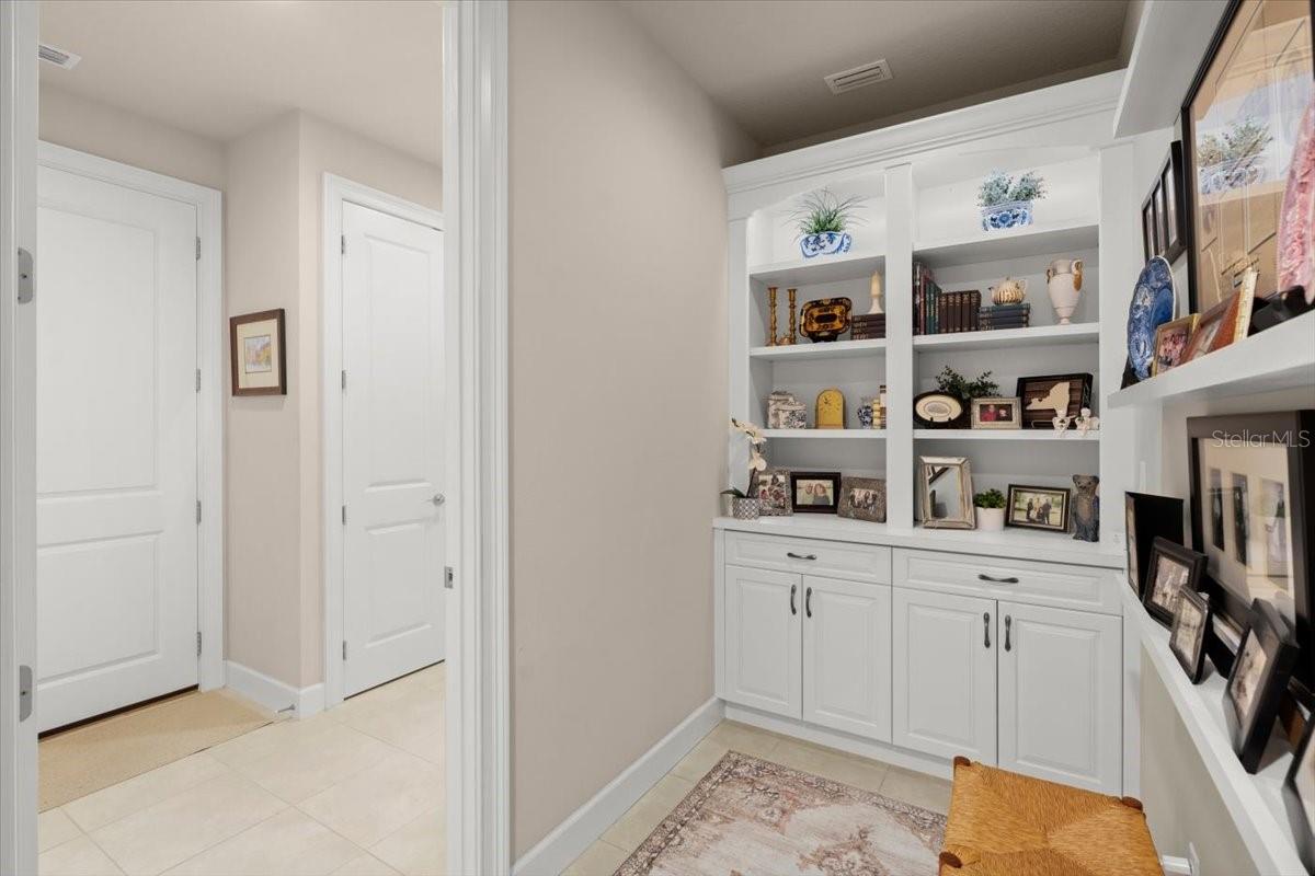 702 WOODBRIDGE CT, ORMOND BEACH, FL, 32174