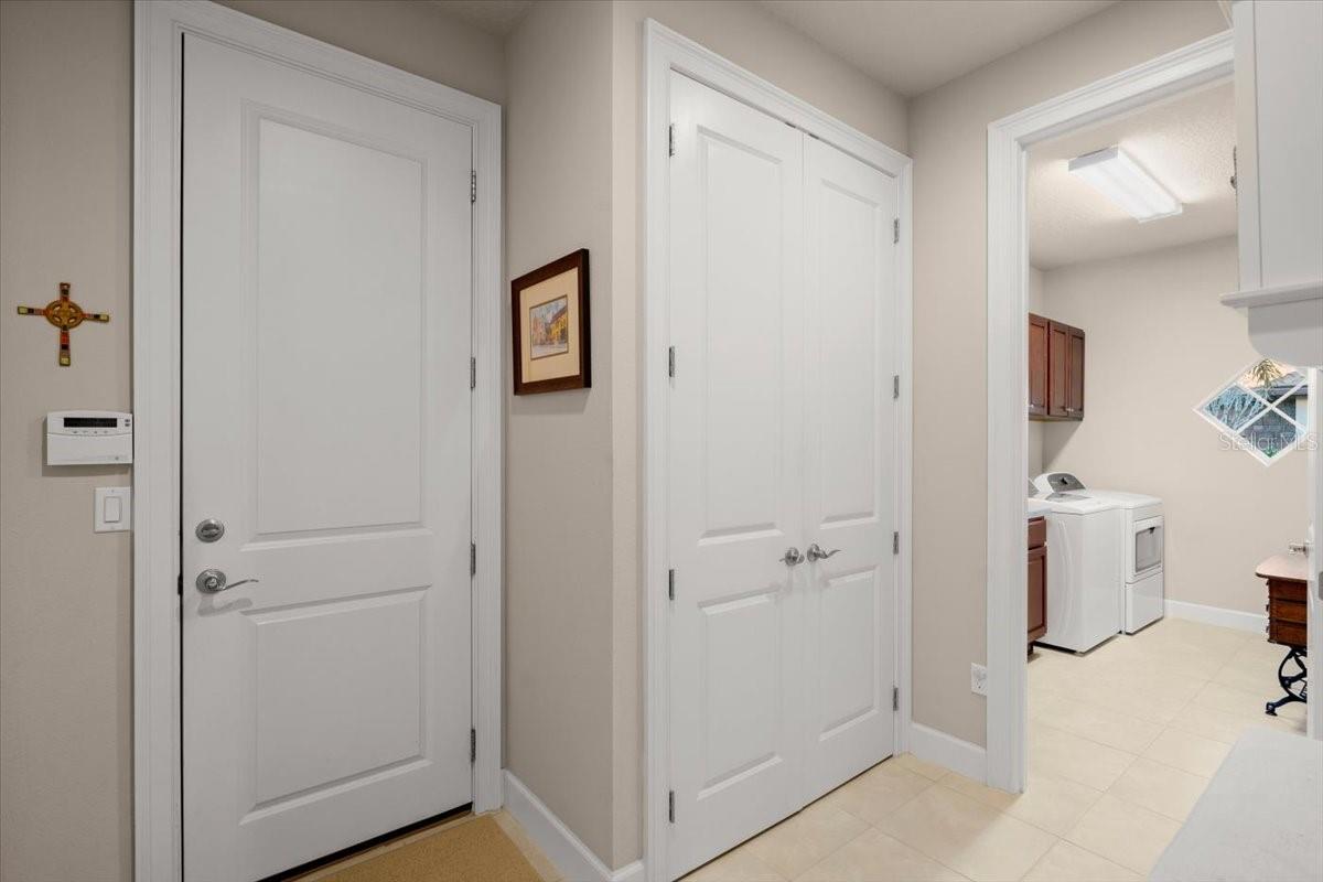 702 WOODBRIDGE CT, ORMOND BEACH, FL, 32174