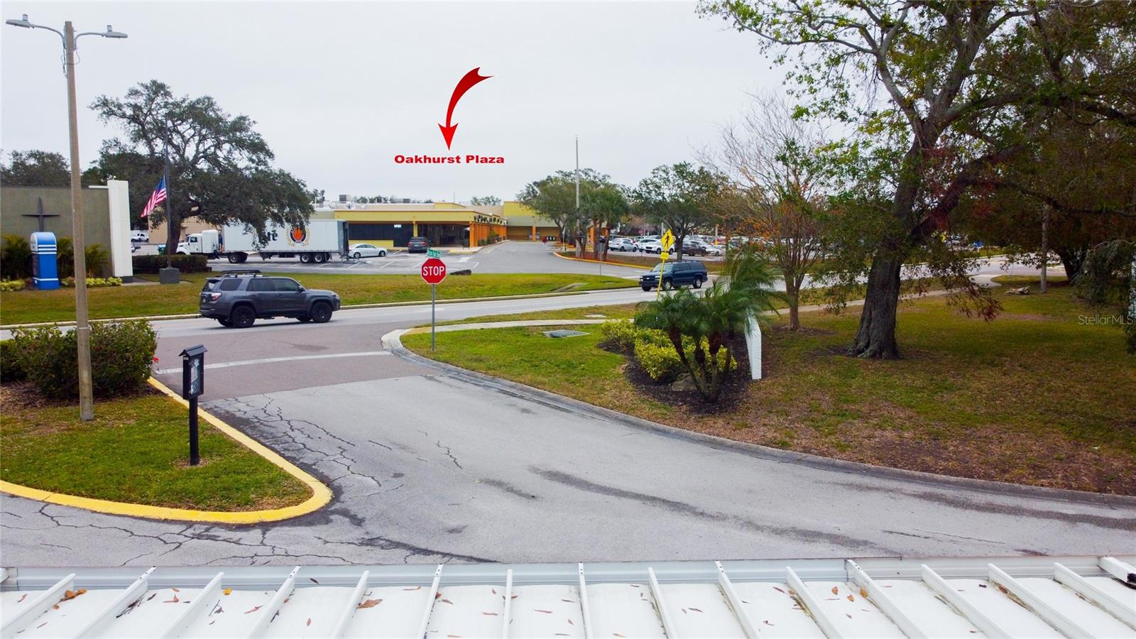 9224 MISSION OAKS BLVD, SEMINOLE, FL, 33776