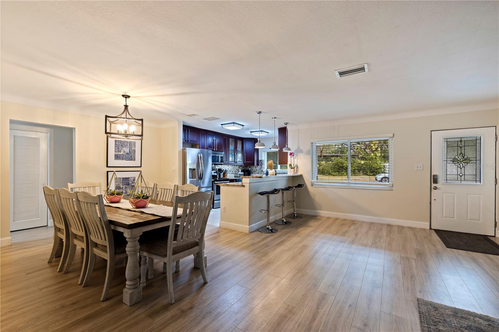 3282 HONEYSUCKLE RD, LARGO, FL, 33770