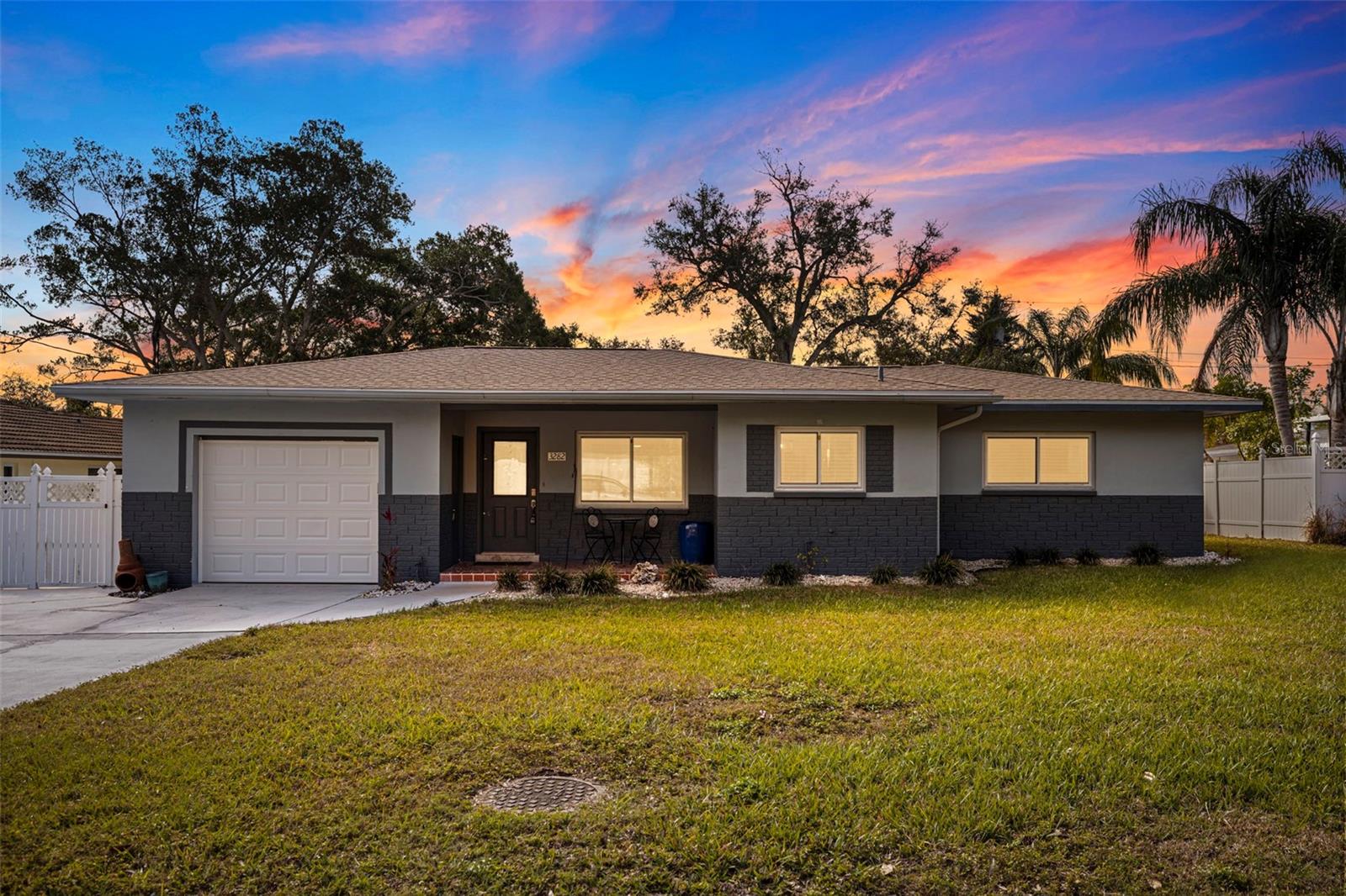 3282 HONEYSUCKLE RD, LARGO, FL, 33770