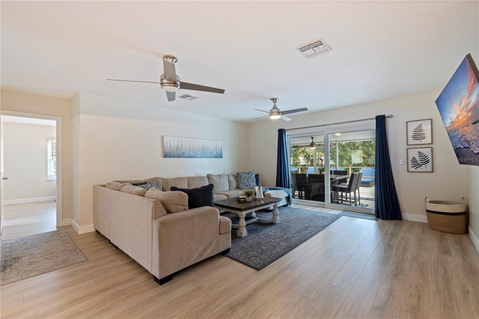 3282 HONEYSUCKLE RD, LARGO, FL, 33770